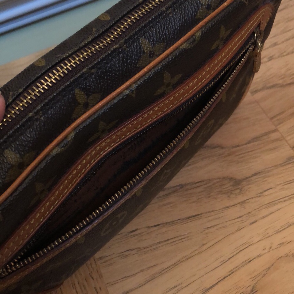 ❤️Louis Vuitton vintage Handbag ❤️ - Picture 5 of 8